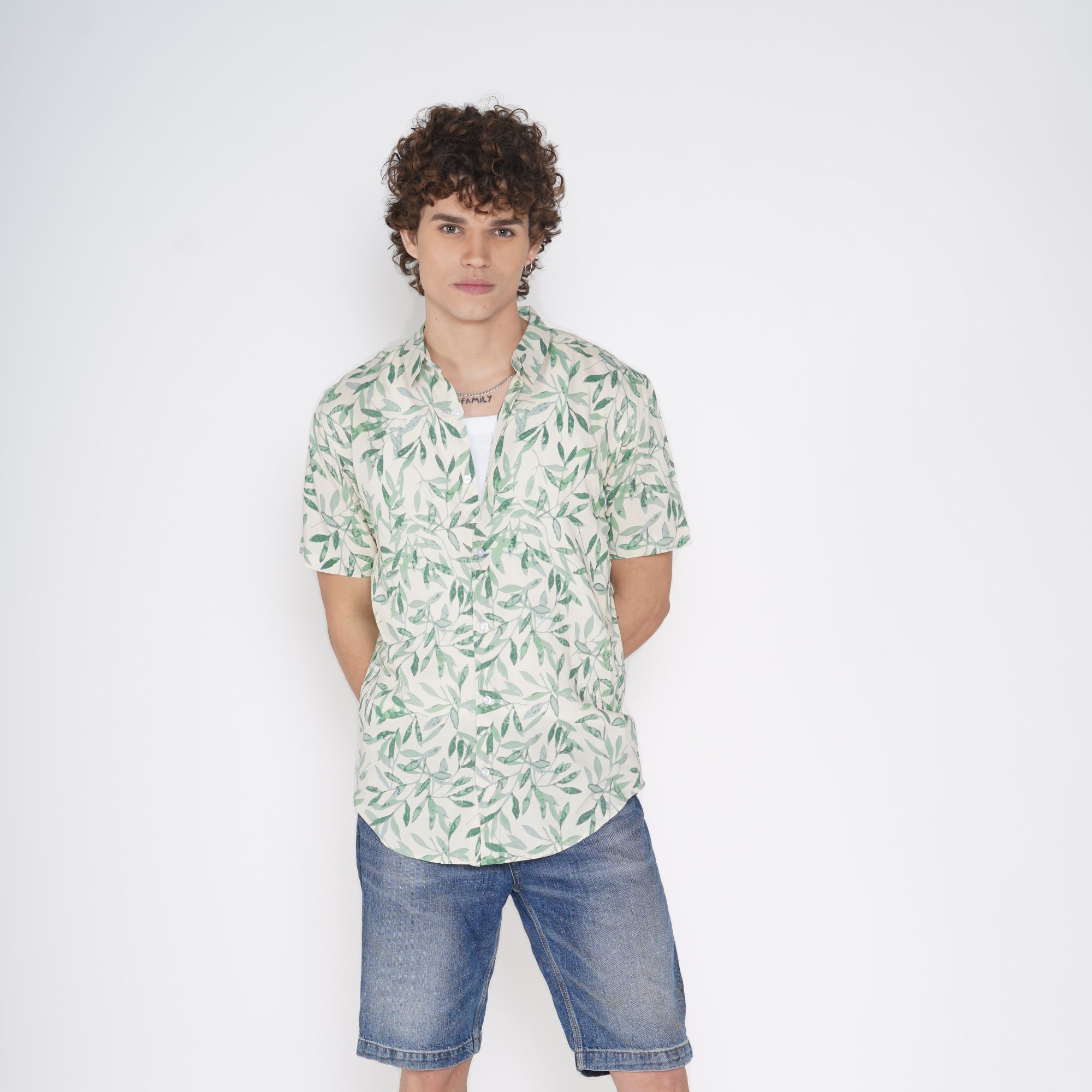 High by the beach - off white and light green printed shirt