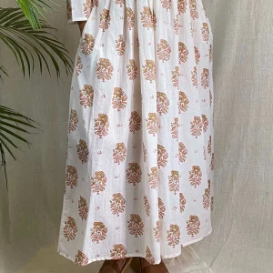 nunes-printed-cotton-dress-peach-and-olive